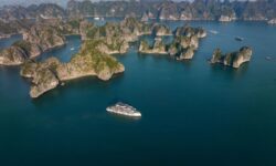 Premium Cruises Strengthen Ha Long Bay Tourism