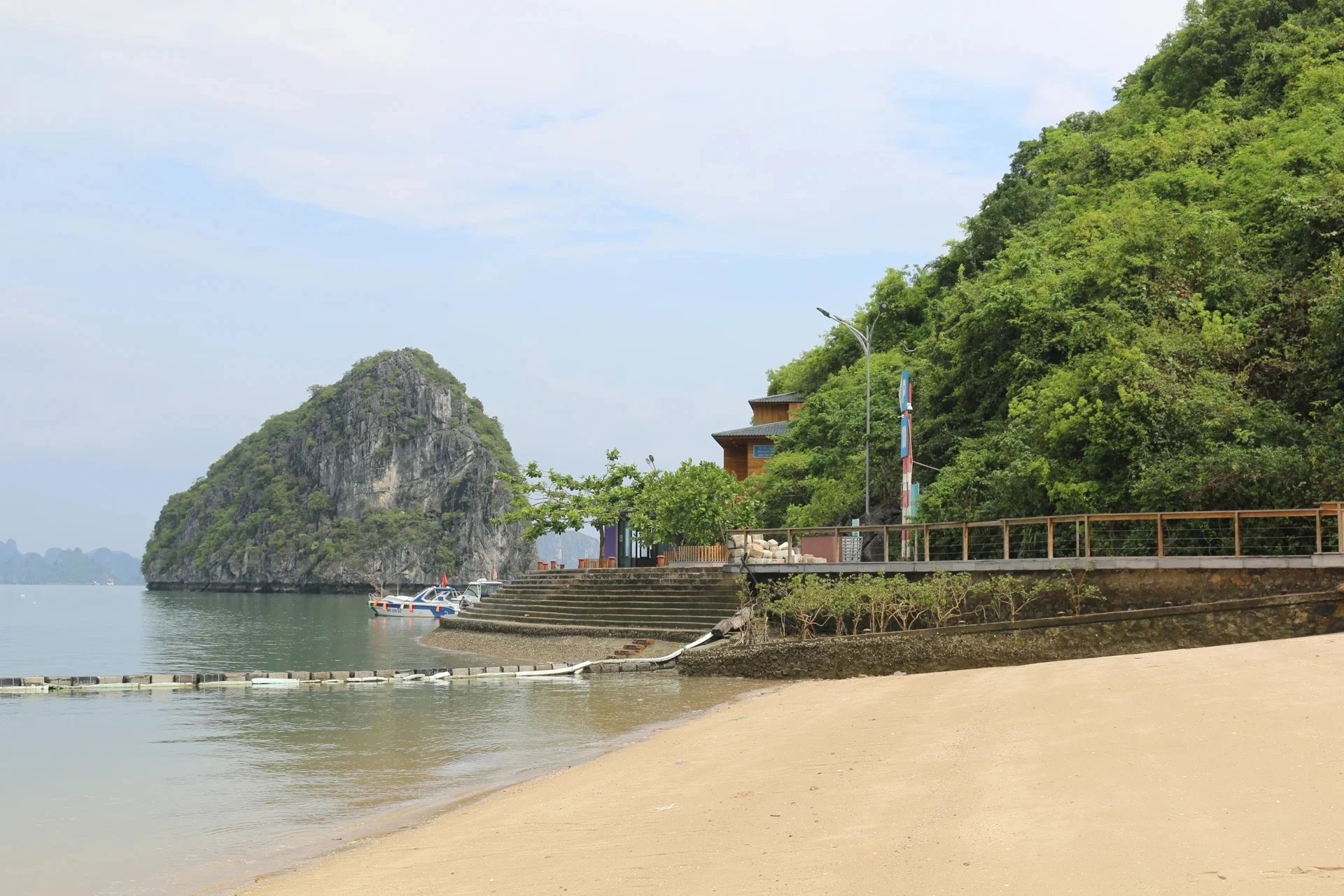 Read more about the article Soi Sim Beach Receives International Recognition